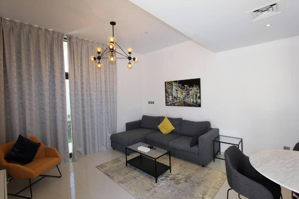 Specious 3 Bedrooms With Maid Room Villa Dubaj Exteriér fotografie